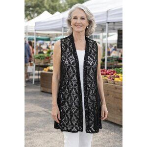 Chico's Travelers Floral Lace Crochet Sleeveless Vest Cardigan size 1 Medium